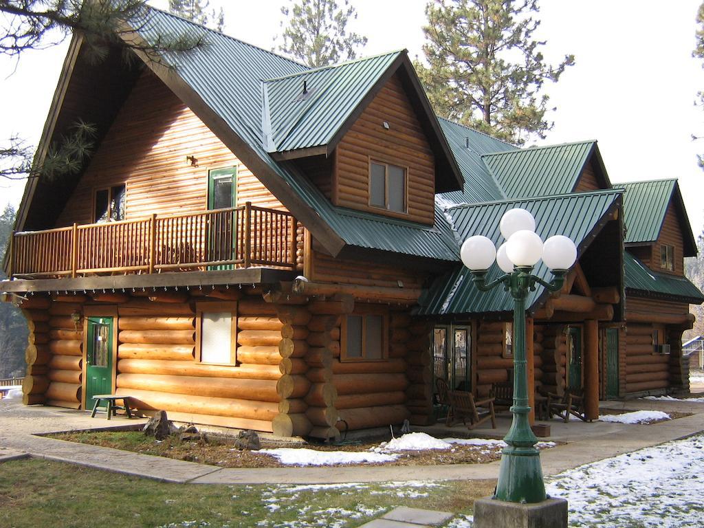 Rainbow Lake Castle Resort Princeton Exteriör bild